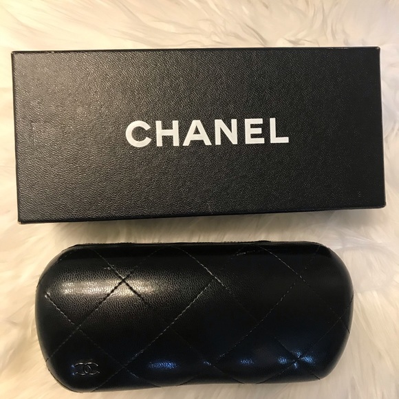 CHANEL tortoise shell gold chain sunglasses - Picture 10 of 10